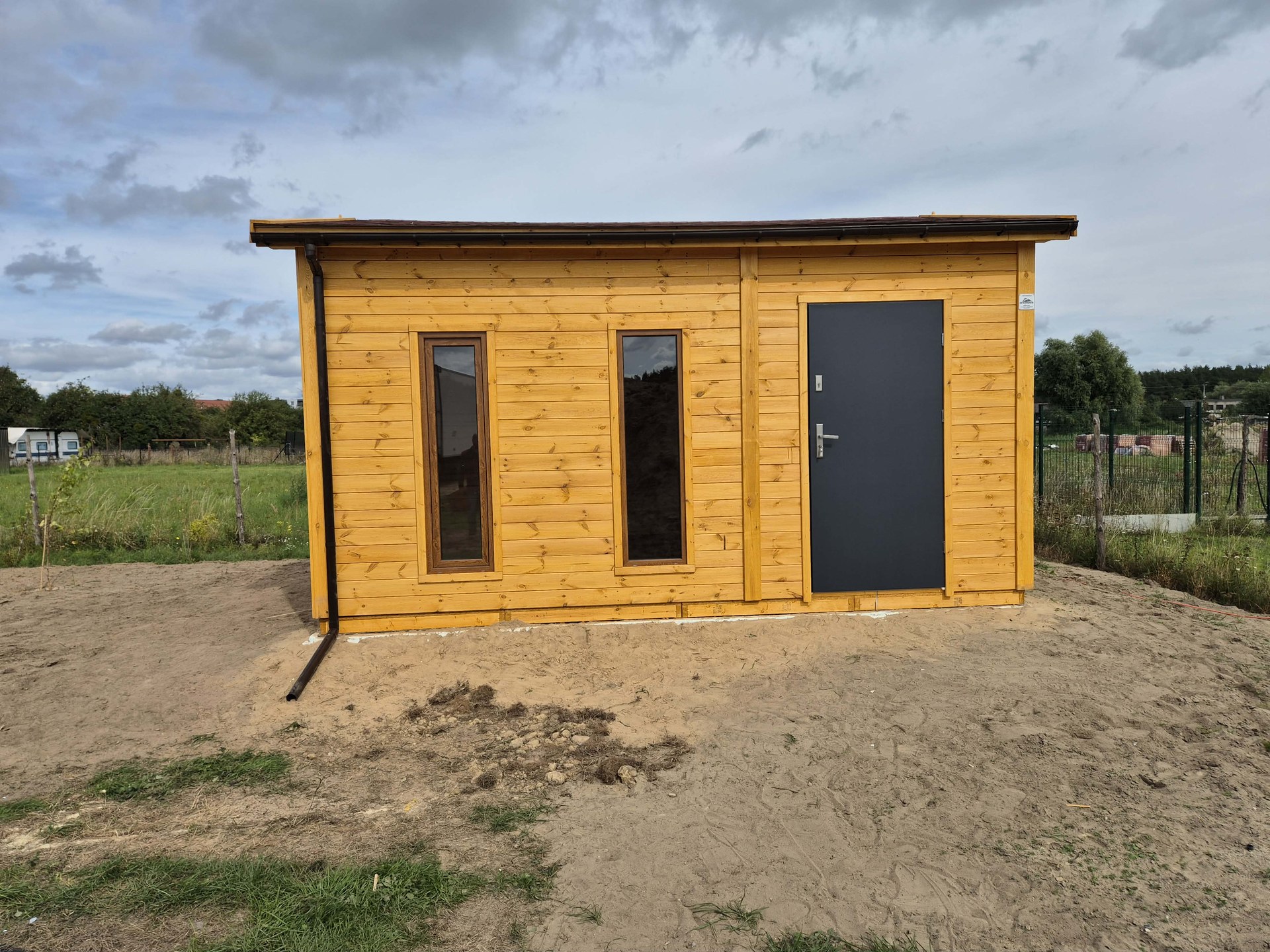 Domek narzędziowy WILL PREMIUM 4 × 5 m — ujęcie 3